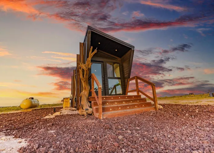 Grand Canyon Stargazing Off-Grid Tiny Home
