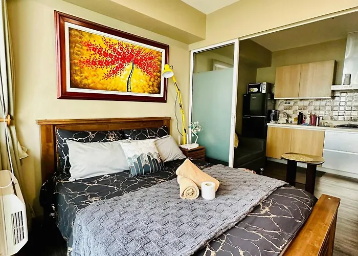 Condo Near Airport With Ps4 And Parking