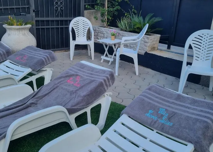 Kevin-Talisa Villa