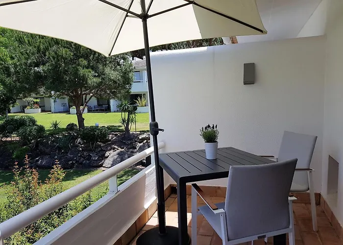 Grey Heron Apartment
