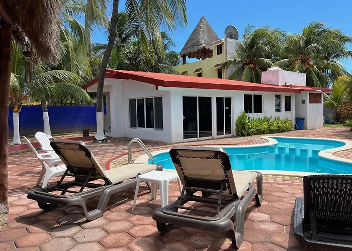 Family Home With Private Pool, Casa Palapa