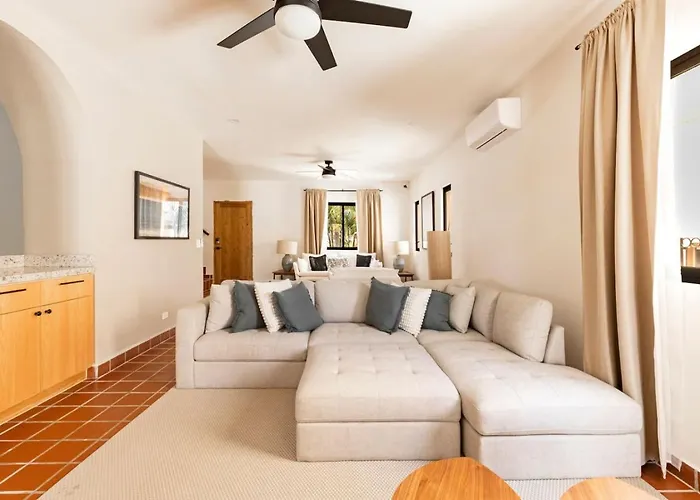 Lux 3Bd Casa Anuiti, On Golf, Near Beach, Pool