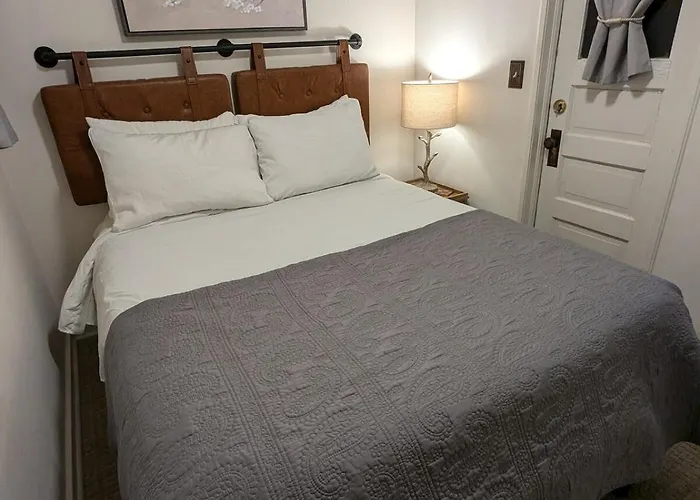 The Nest Cottage With Hot Tub In Downtown Manitou Springs