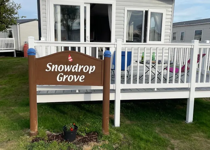Snowdrop Caravan