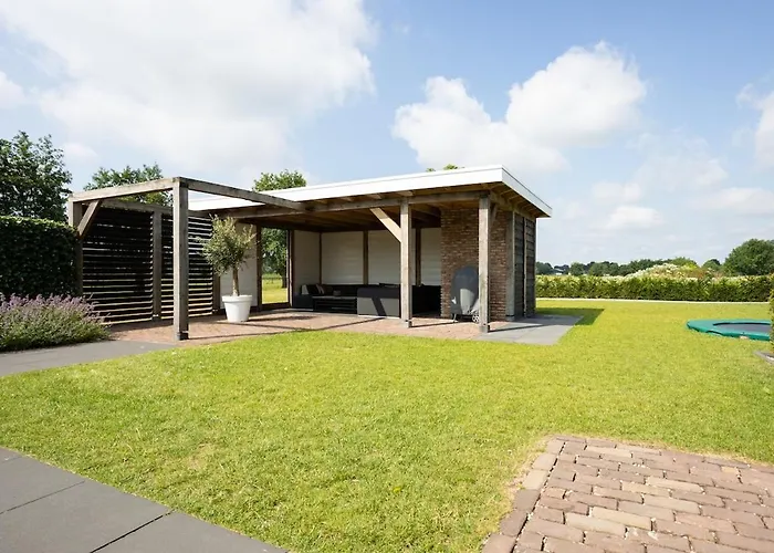 Compleet nieuw vakantiehuis Villa de Berken