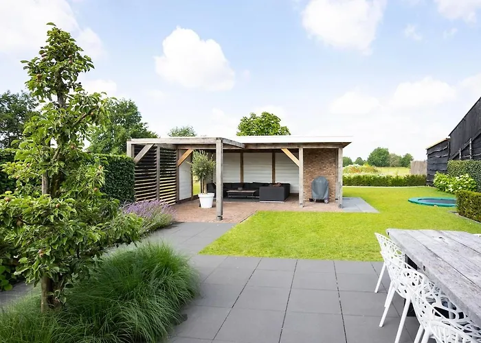 Compleet nieuw vakantiehuis Villa de Berken