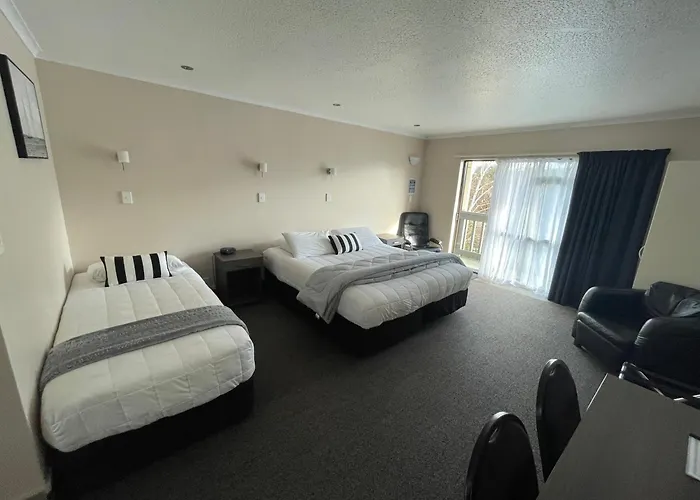 Kauri Court Motel And Apartments