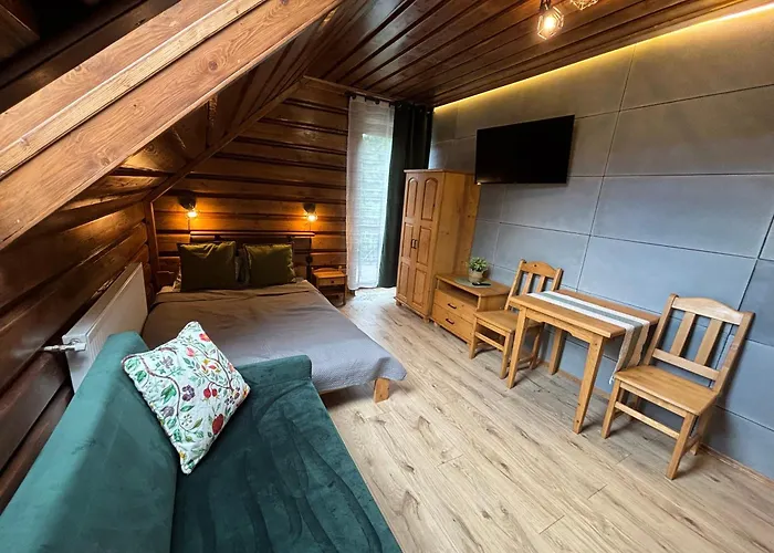 Apartamenty I Pokoje U Ciesielki