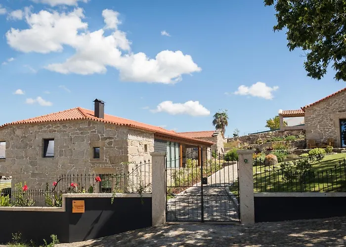 Valados Do Outeiro - Casas De Campo