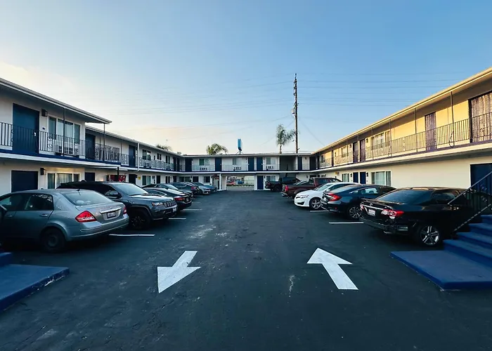 Del Aire Inn Lax