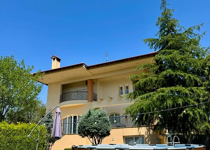 E L Urban Villa.