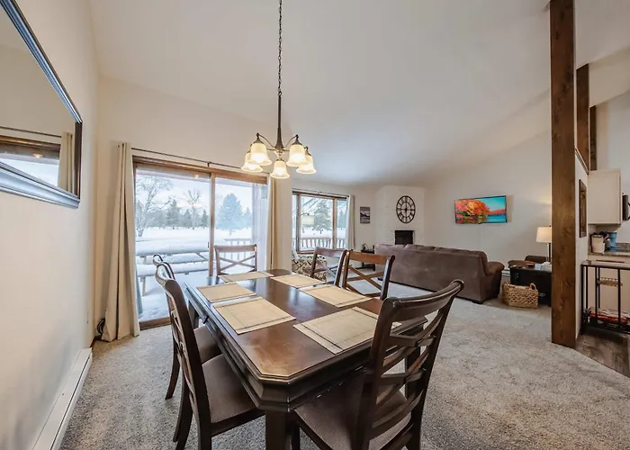 Glacier Vista Golf Getaway