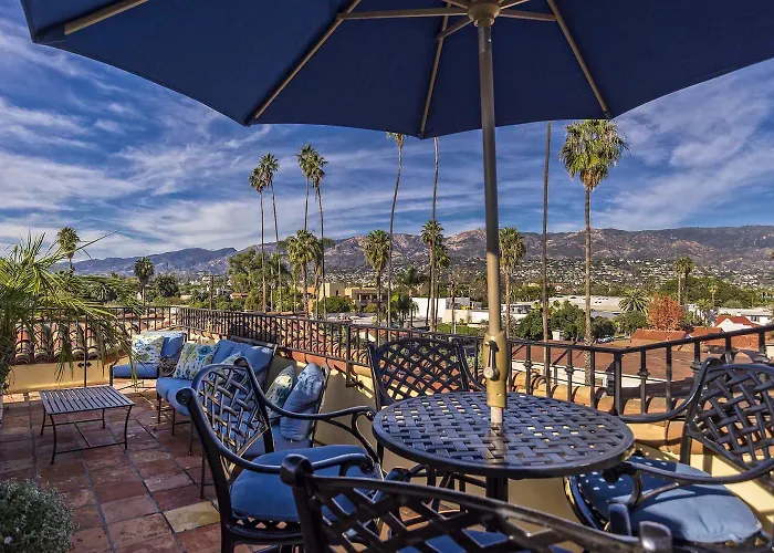 Luxurious Mykonos In Santa Barbara With Outdoor Deck Short Bike Ride To Beach
