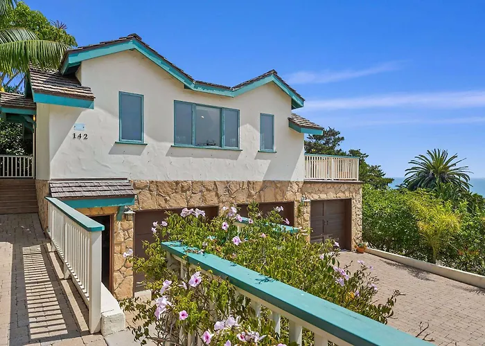 Blue Ocean View Retreat - Minutes To Beach