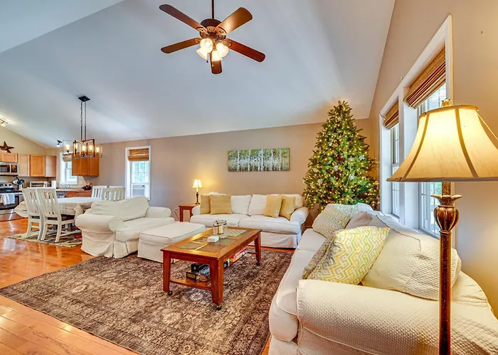 Private Community Beach: Family Conway Retreat!