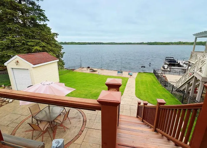 Captain'S Quarters Lake Life Dream Home