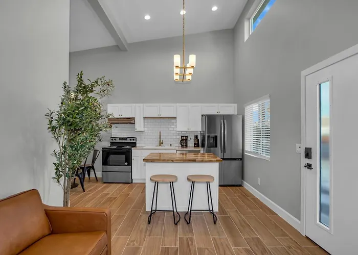 Near Legoland And Beaches, Prime Vista Vacation