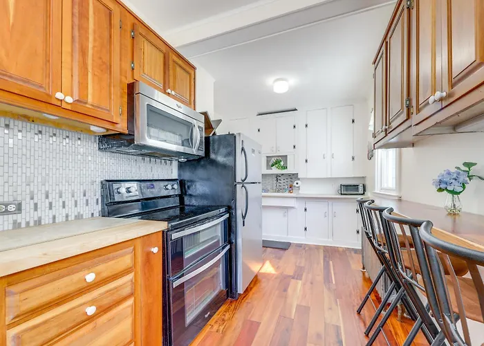 1/2 Mi To Ocean: Cozy Apt In Old Orchard Beach