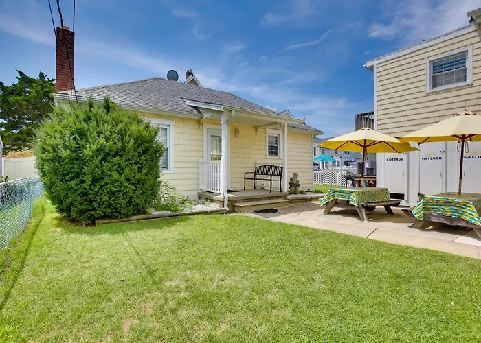 Walk To Beach & Boardwalk: Jersey Shore Cottage!