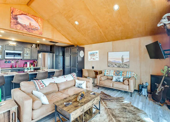 Colorado River Getaway In Parachute: Dogs Welcome!