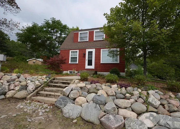 Northport Village Hideaway