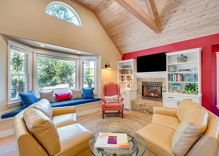 Auburn Farmhouse W/ Fireplace, Close To Wineries
