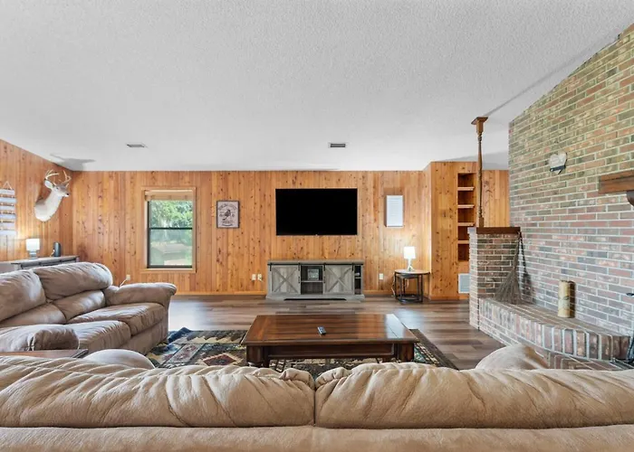 Astor Manor At Rivers Edge