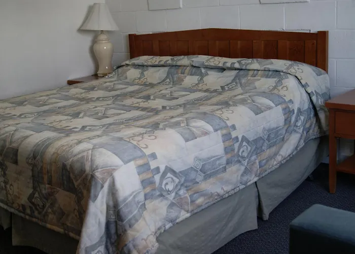 Seasons Inn Halifax