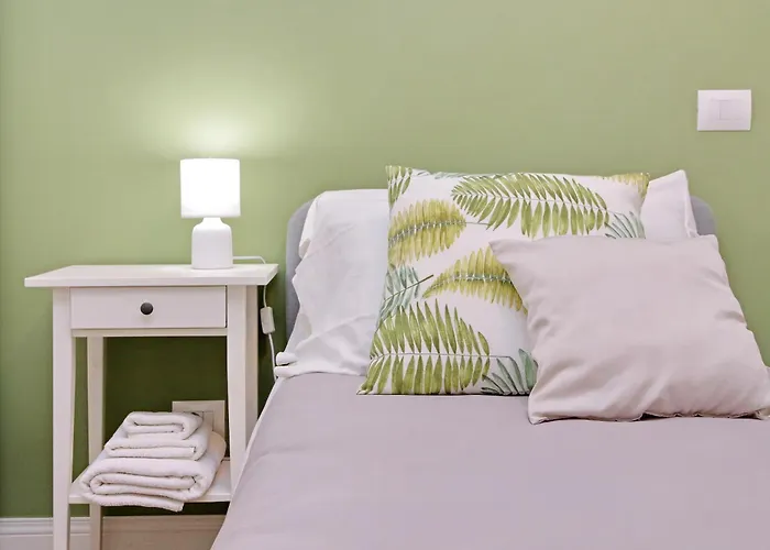 Airport 9 Min Pr Apartment By The Beach