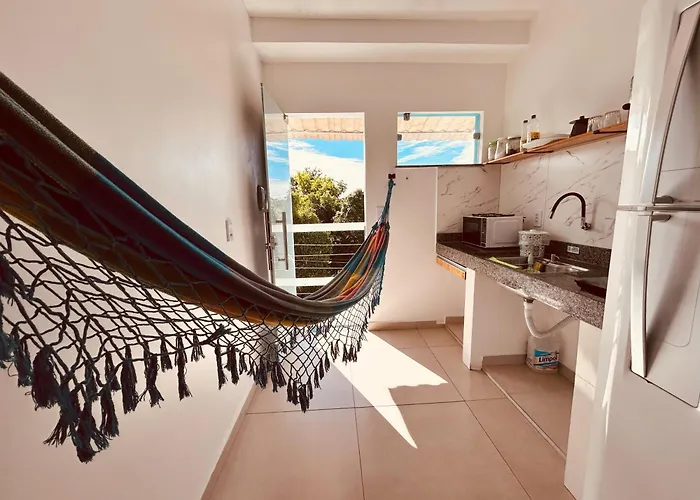 Atenas - Lofts com Cozinha - Próximo Aeroporto e Rodoviária
