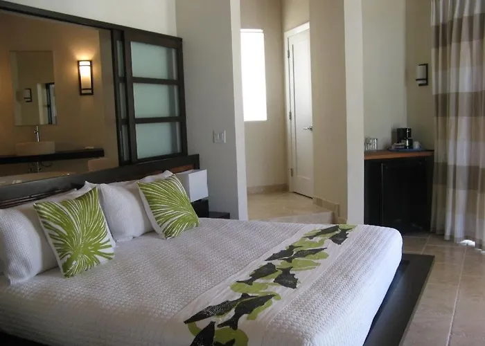 Sky Beach Club Bungalow Cabin