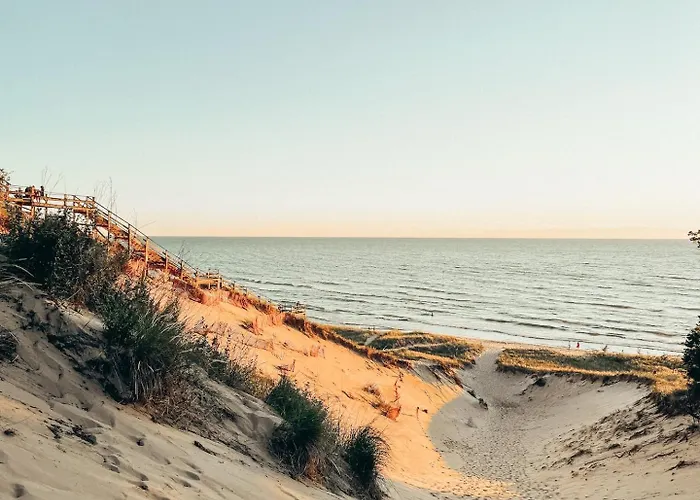 Lake Effect Lodge Dune Forest Retreat!
