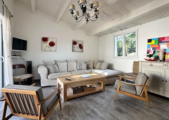 Villa 4 Pieces - 6 Pers - Proche Mer, Animaux Admis, Parking