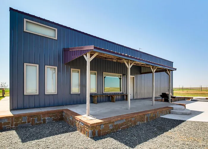 Secluded Nebraska Getaway: 2 Mi To Lake Mcconaughy