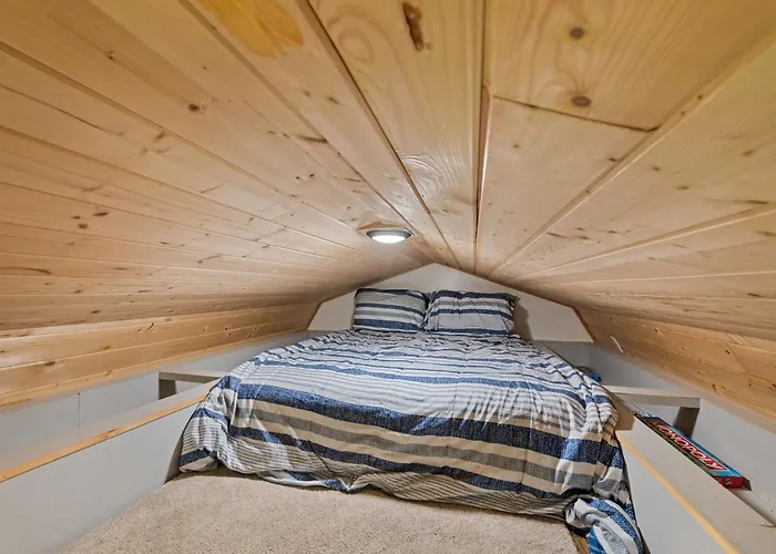 Casey Paradise Tiny Home Mountain Retreat
