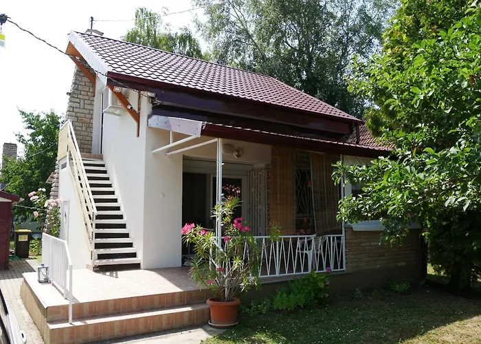 Vidra Apartman Zamardi - 60 Meters From Lake Balaton!