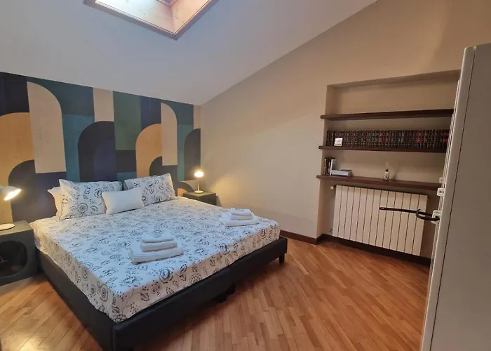 Casa Themeo - Centro Citta Verbania Intra