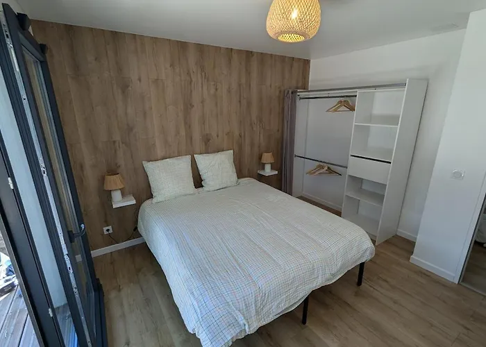 New 3 Bedroom Villa With Spa