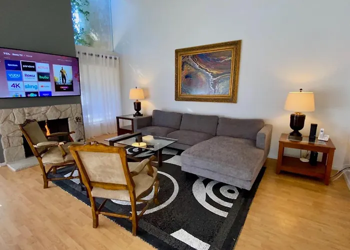 Desert Escape Modern 2Br Retreat With Mountain & Fairway Views - Managed By Greenday
