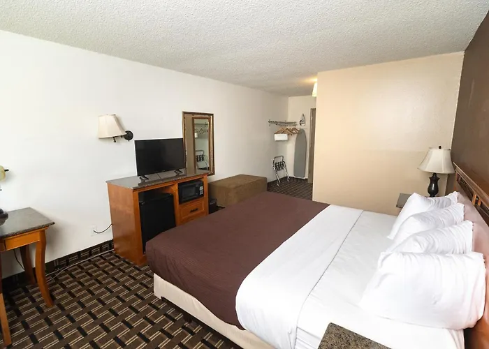Fairbridge Inn & Suites - Lewiston