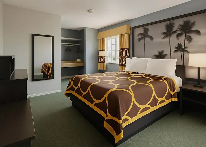 Super 8 By Wyndham Bakersfield South Ca