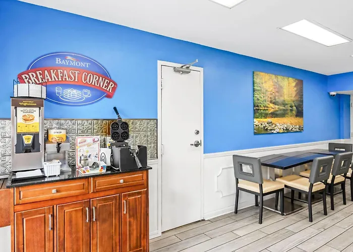 Baymont By Wyndham Forest City