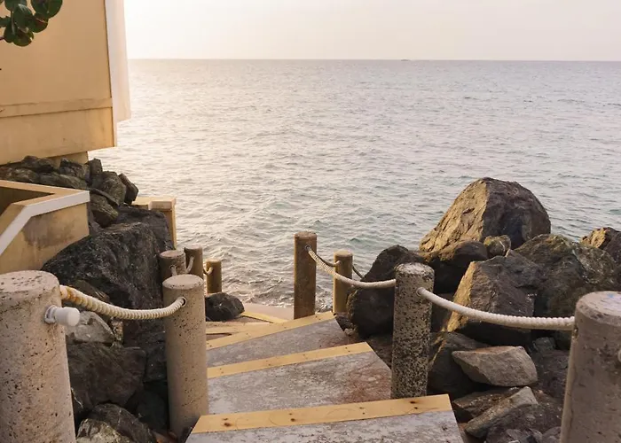 Cozybeach Large 1Bdrapt 50 Steps From Atlantic Ocean Private Street Between Ocean Park & Isla Verde 5 Mins From Airport