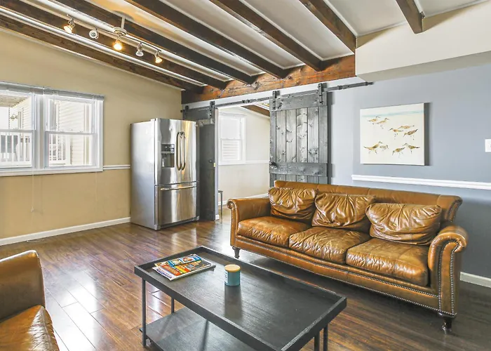 1 Block To Beach: Sea Isle City Retreat W/ Patio!