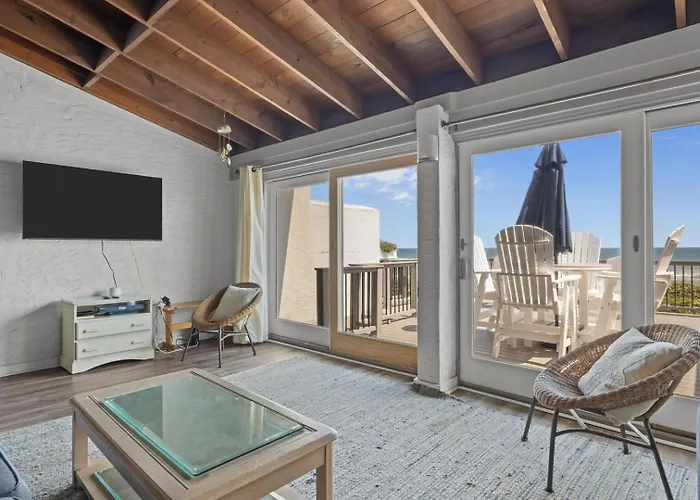 Oceans 2 Condo