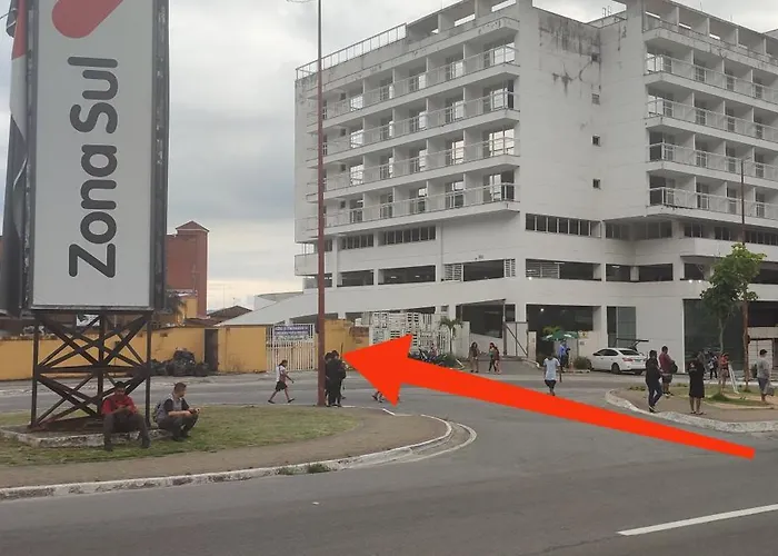 Flat frente mar no Shopping Piratas , com estacionamento gratuito