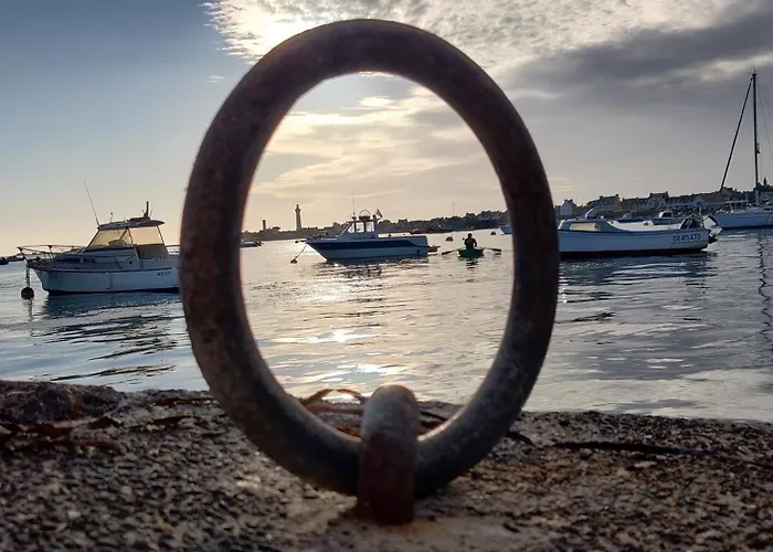 Penmarc'H Kerity Location Face A La Mer