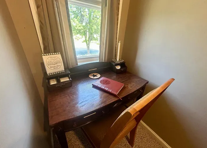 Cozy Mother-In-Law Apartment