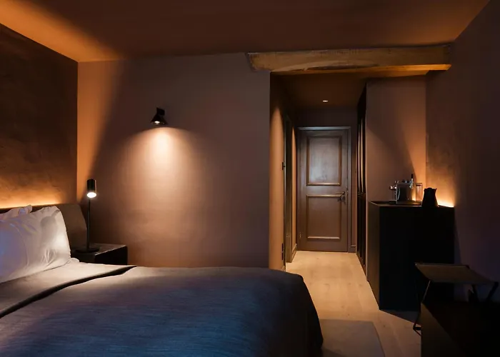 Hyll Hotel