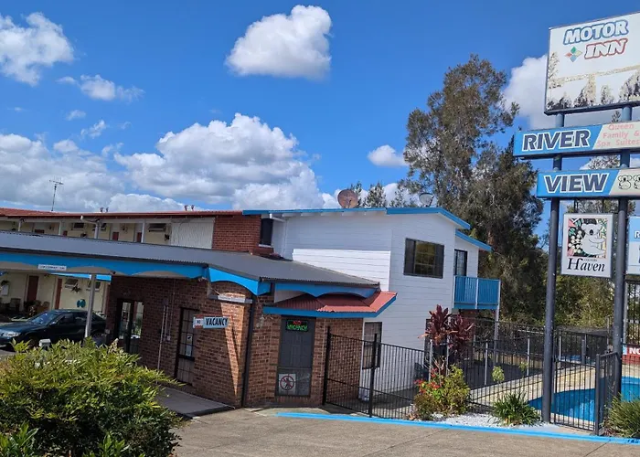 Riverview Motor Inn
